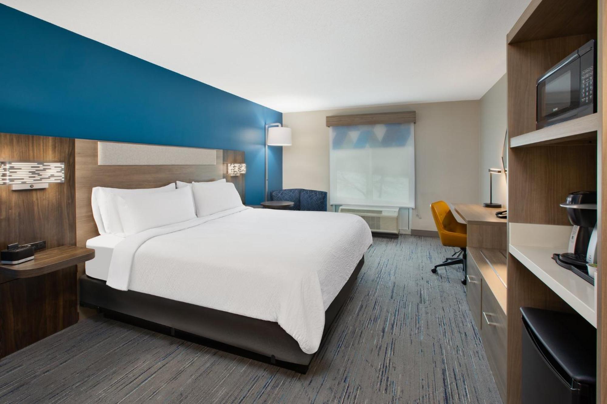 Holiday Inn Express Hotel & Suites Grand Rapids-North By Ihg Eksteriør billede