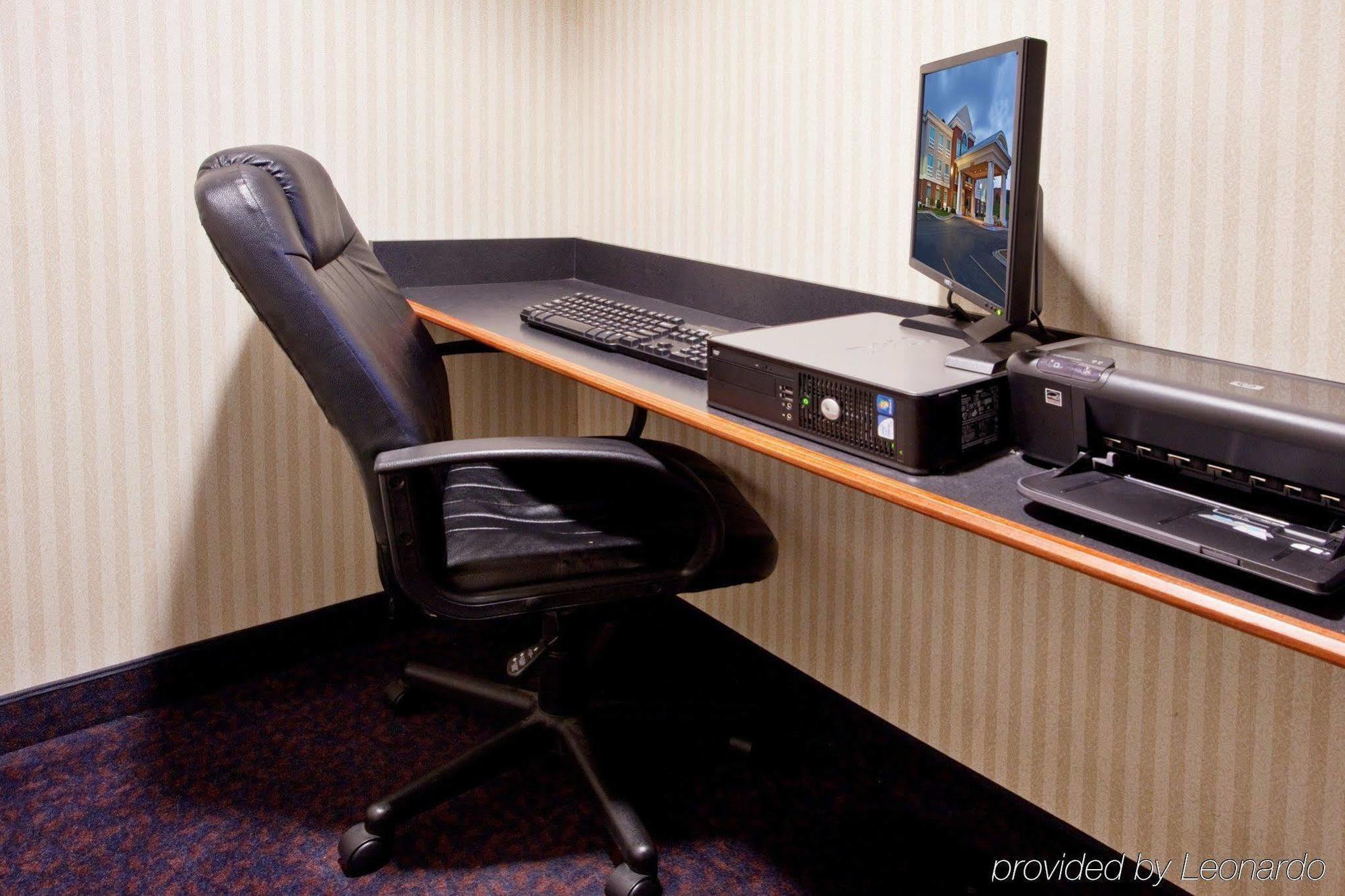 Holiday Inn Express Hotel & Suites Grand Rapids-North By Ihg Faciliteter billede